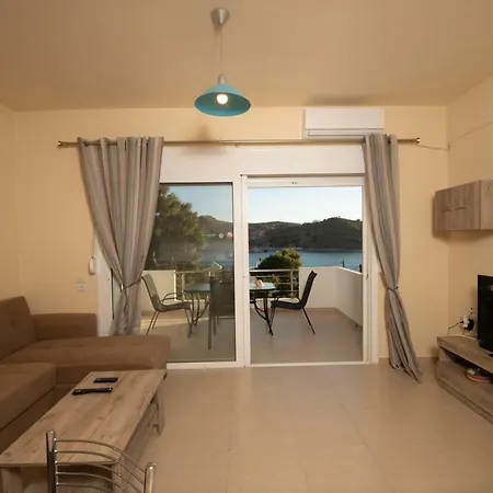 Apartment Seaside Apartment-george Kali Limenes
